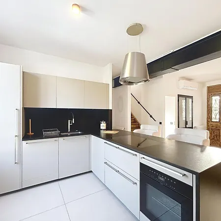 Maison Noble Holiday home Cannes