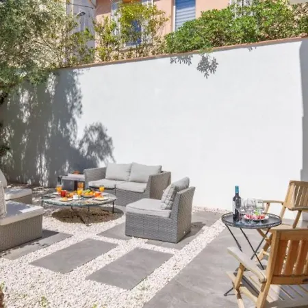 Maison Noble 度假居 *