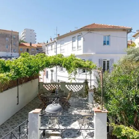 Maison Noble Feriehus Cannes